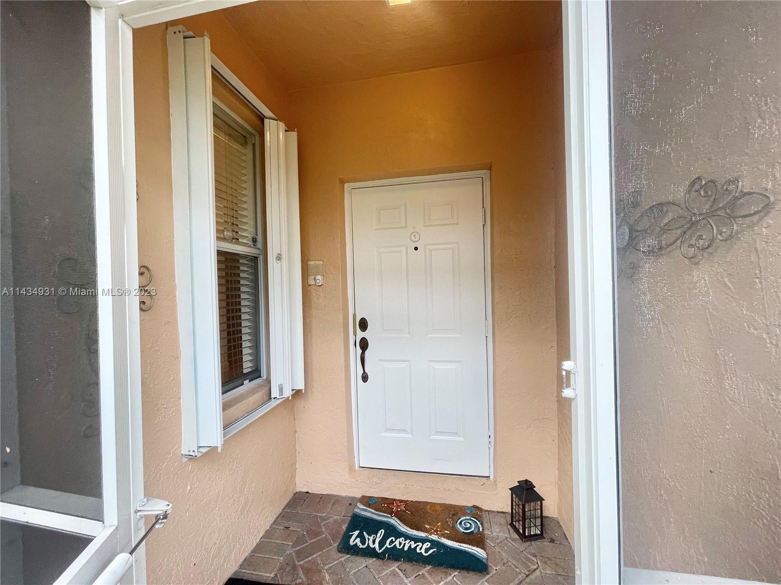 CORAL TRACE - Residential Lease
