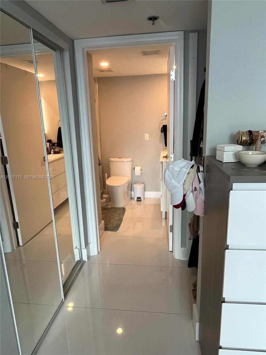 BRICKELL KEY II CONDO - Residential
