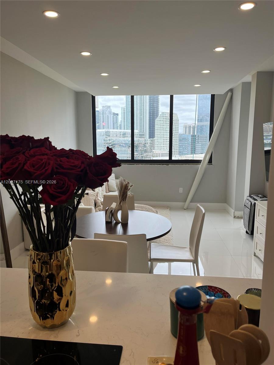 BRICKELL KEY II CONDO - Residential