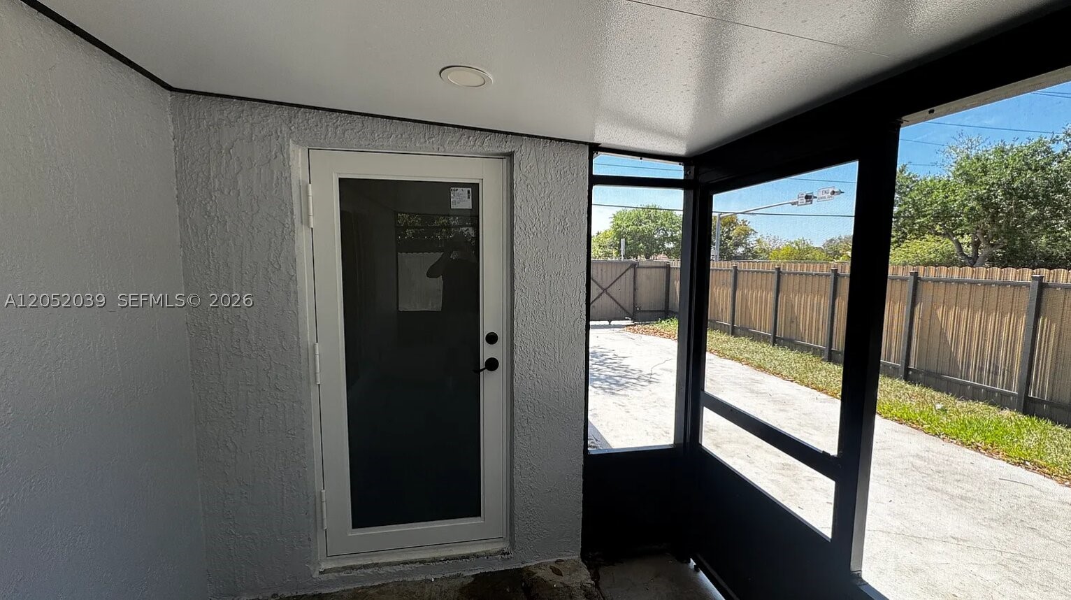 GOLDEN GARDENS SEC 8 - Residential Lease