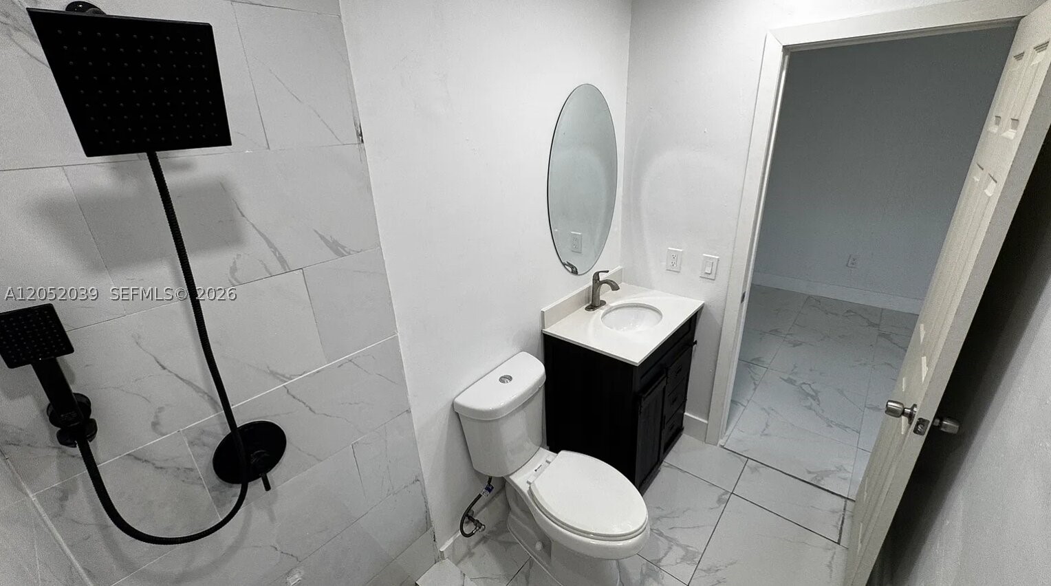 GOLDEN GARDENS SEC 8 - Residential Lease