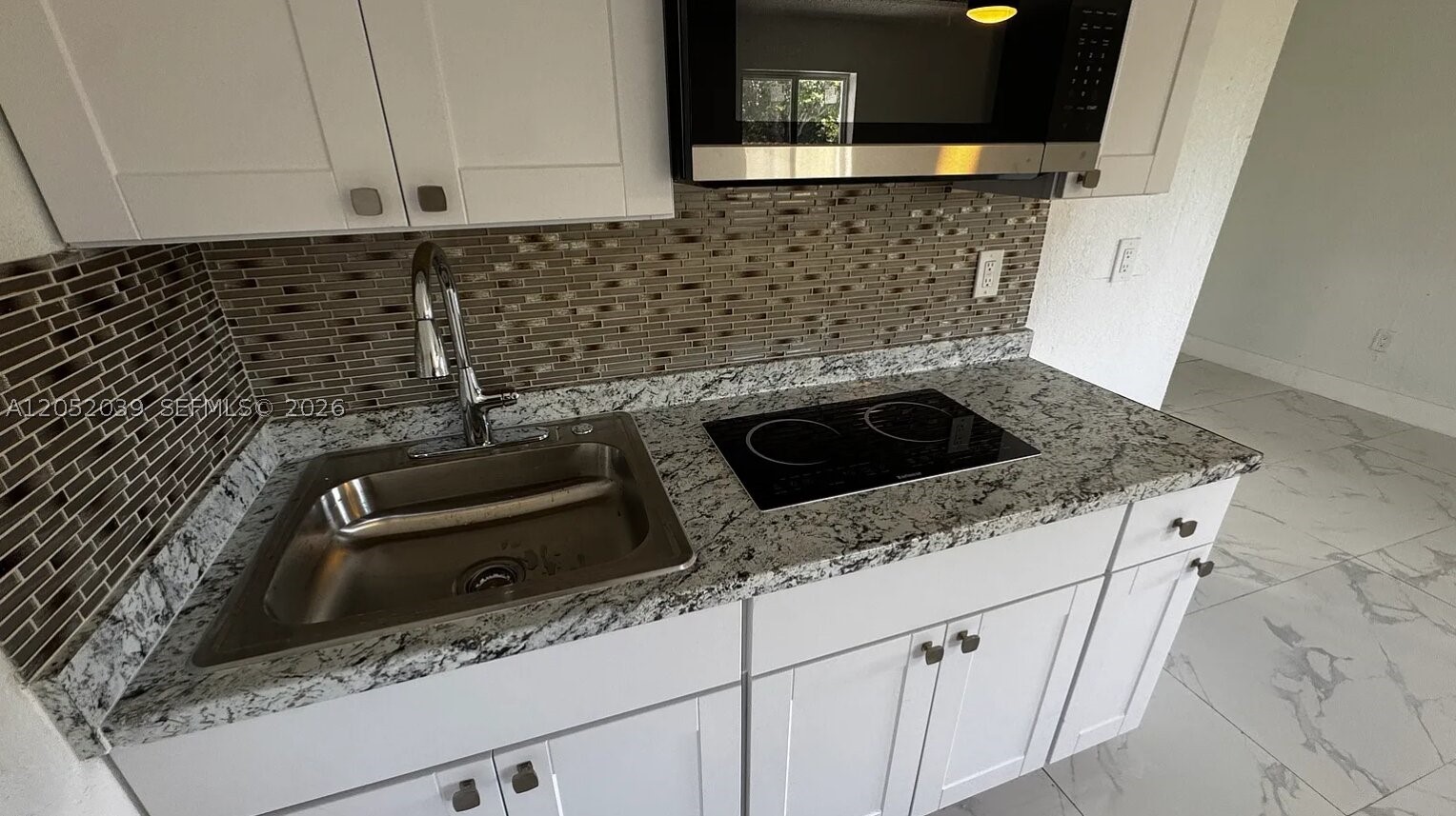 GOLDEN GARDENS SEC 8 - Residential Lease