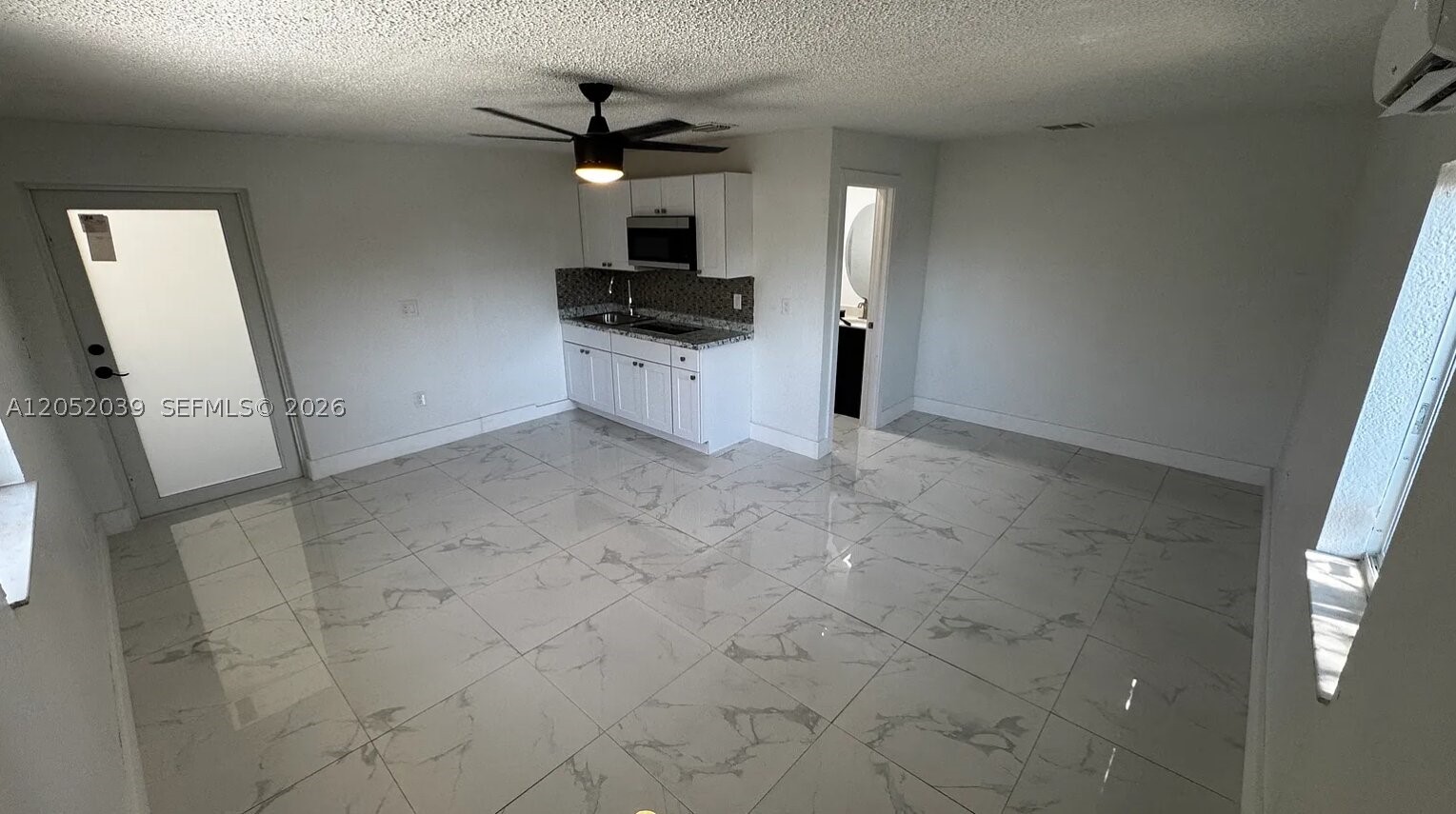 GOLDEN GARDENS SEC 8 - Residential Lease