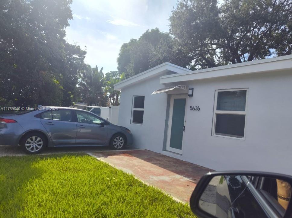 HOLLYWOOD BEACH HEIGHTS S - Residential
