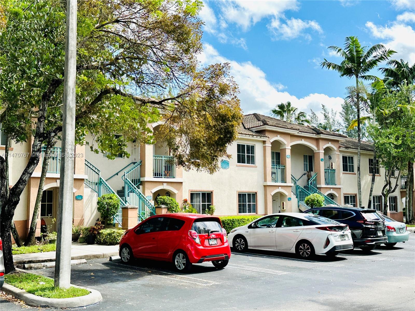 VENETIA GARDENS SOUTH CON - Residential Lease