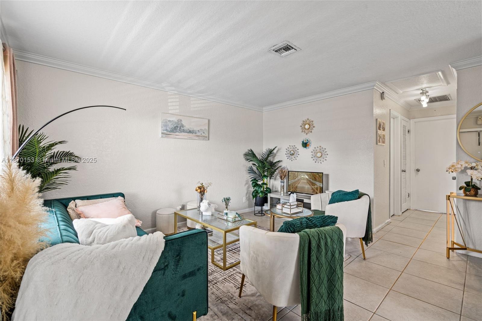 ENCLAVE SANDPIPER CONDO - Residential