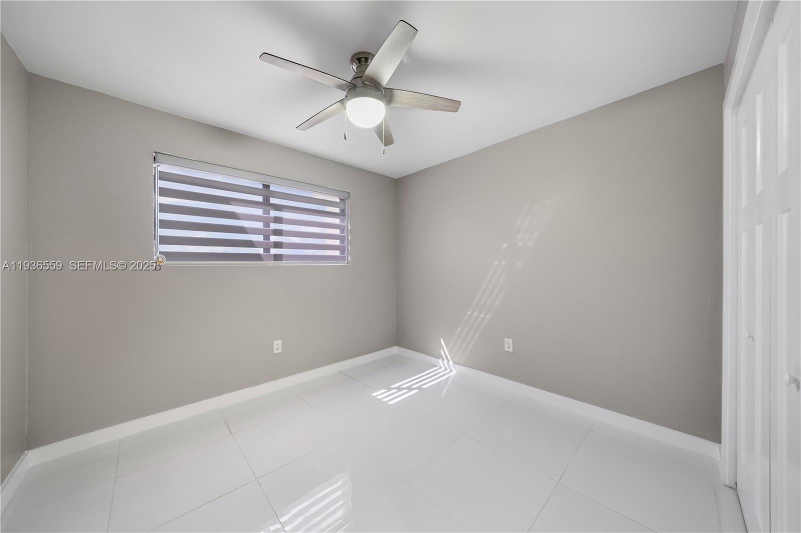 TOWERS NORTH CONDO - Residential Lease