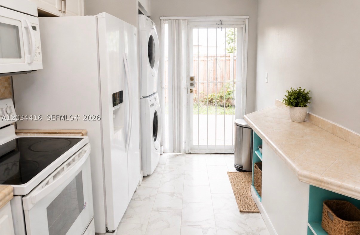 LESLIE ESTATES SEC SIX - Residential