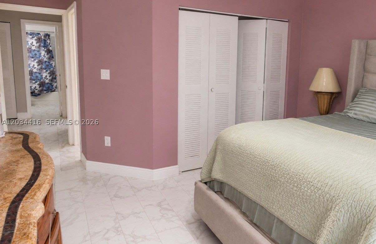 LESLIE ESTATES SEC SIX - Residential