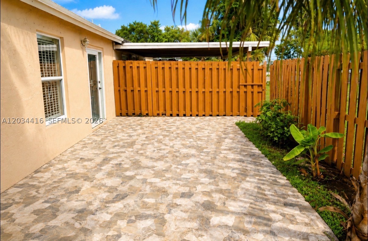 LESLIE ESTATES SEC SIX - Residential