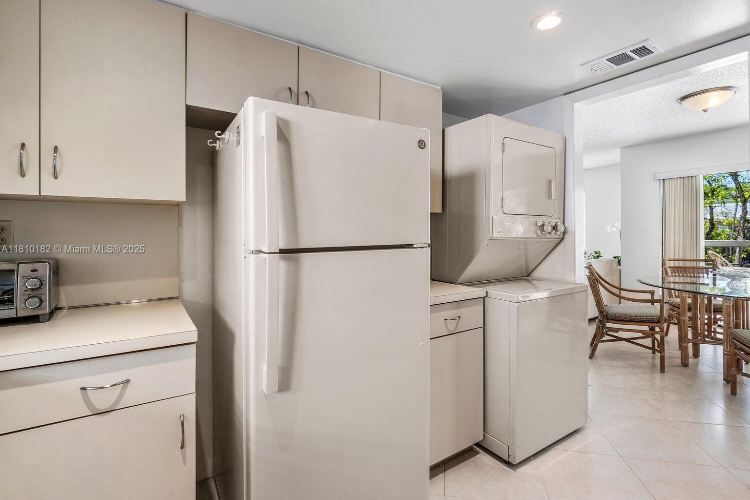 1520 SALZEDO CONDO - Residential Lease