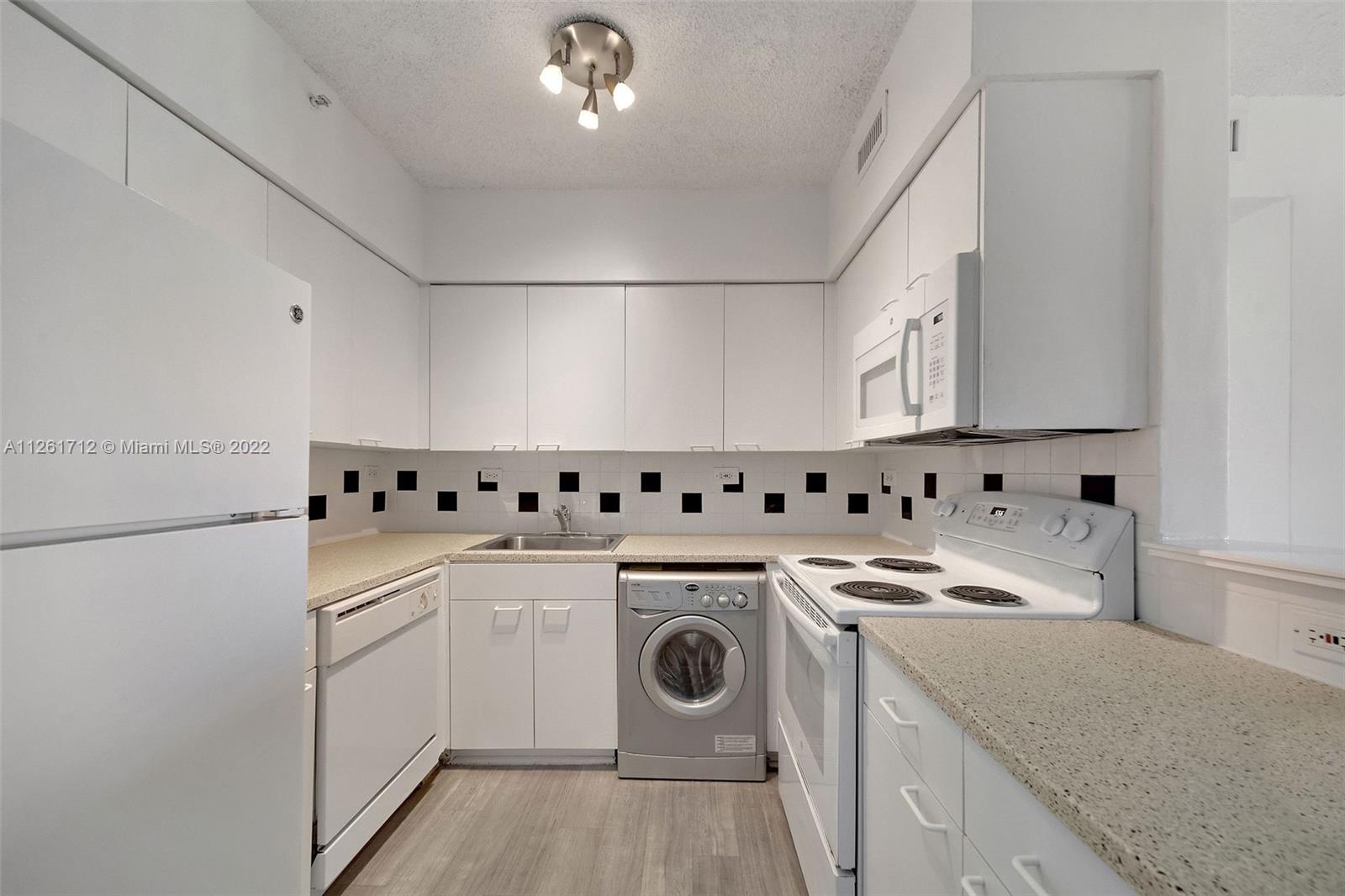 Flamingo Point - Residential Lease
