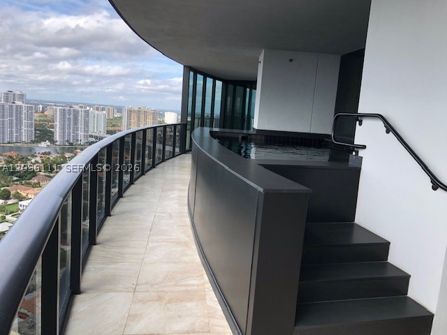 18555 COLLINS AVENUE COND - Residential Lease