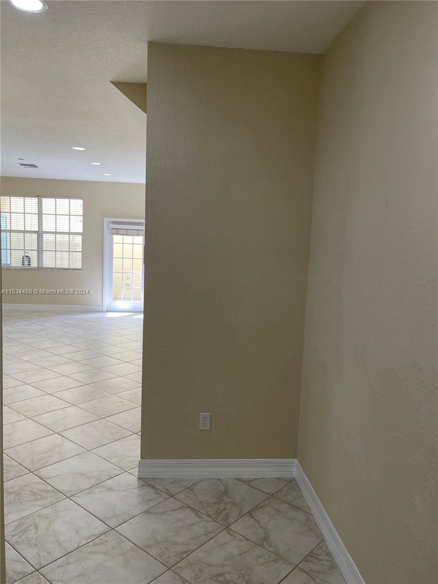 SANDPIPER COVE AT BOTANIC - Residential Lease