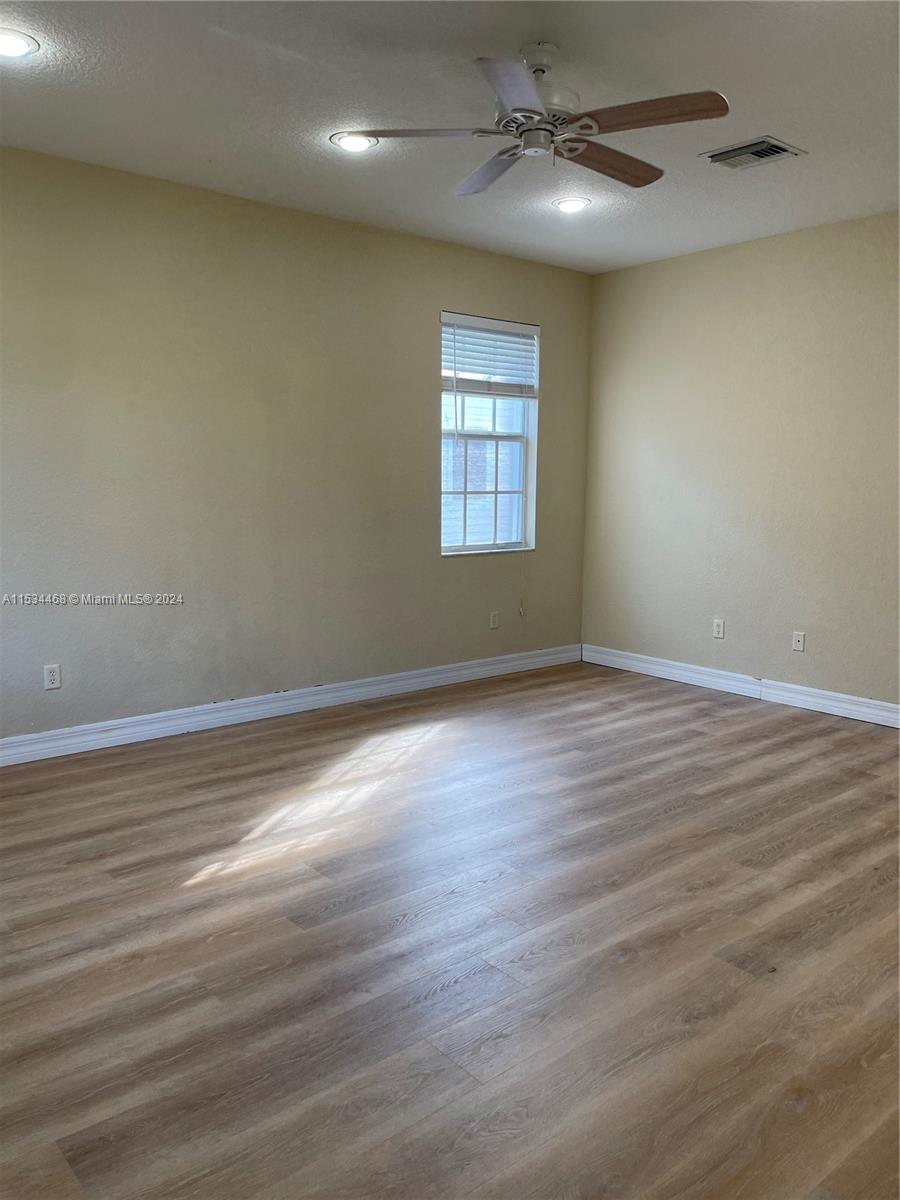 SANDPIPER COVE AT BOTANIC - Residential Lease