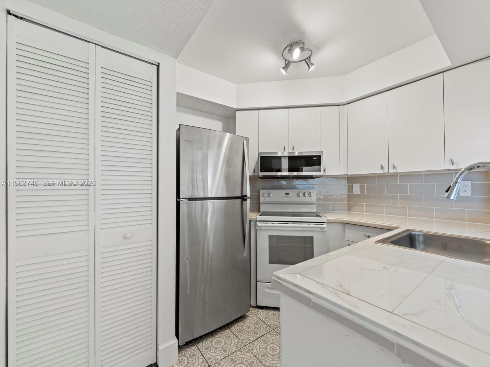 VERABELLA FALLS CONDO - Residential