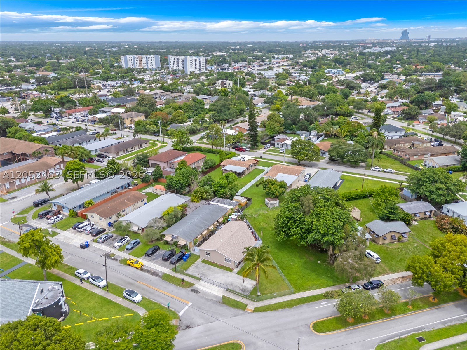 HOLLYWOOD BEACH GARDENS - Residential Income