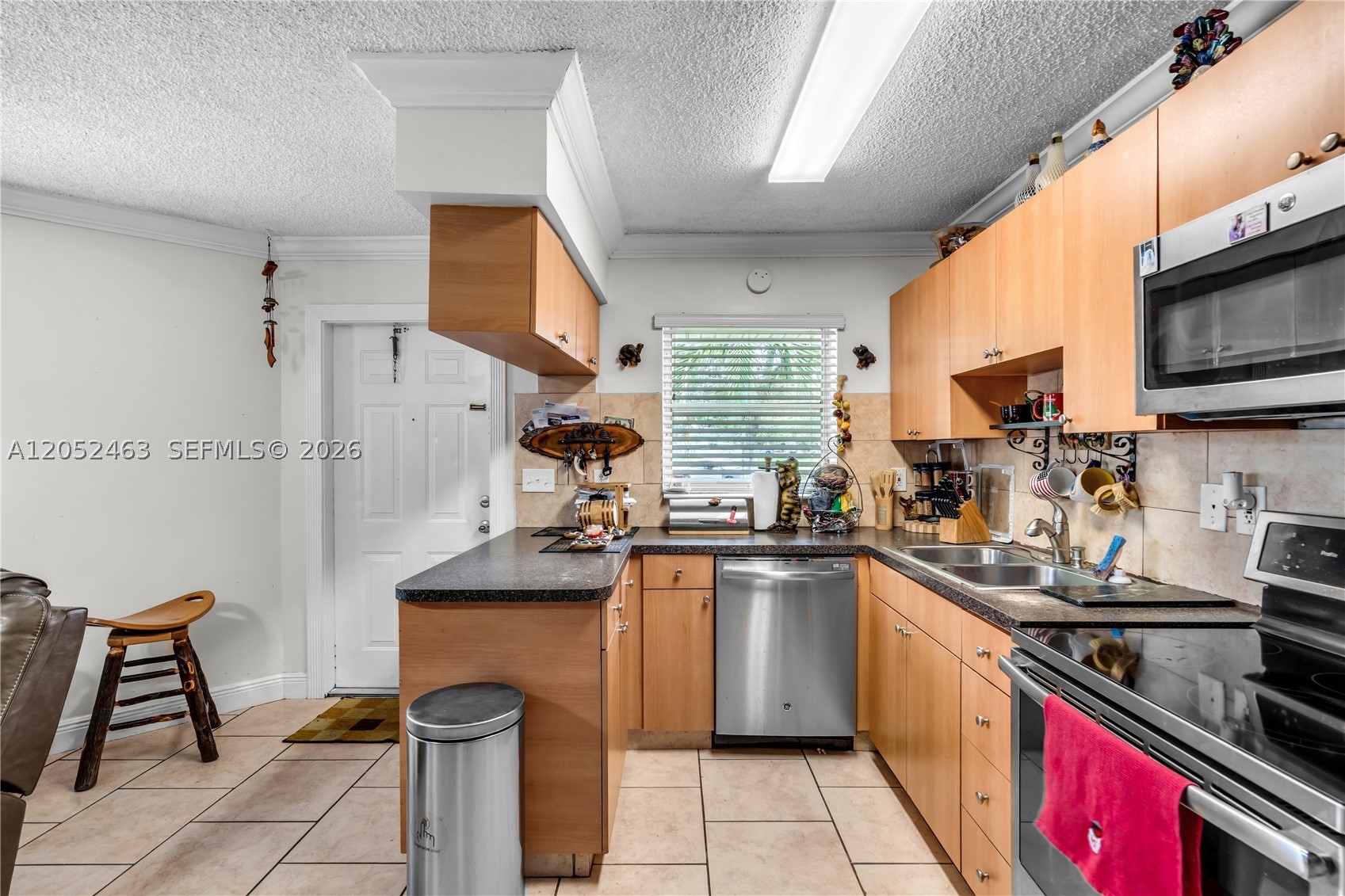 HOLLYWOOD BEACH GARDENS - Residential Income
