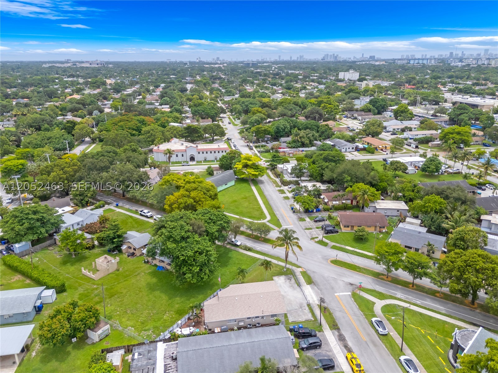 HOLLYWOOD BEACH GARDENS - Residential Income