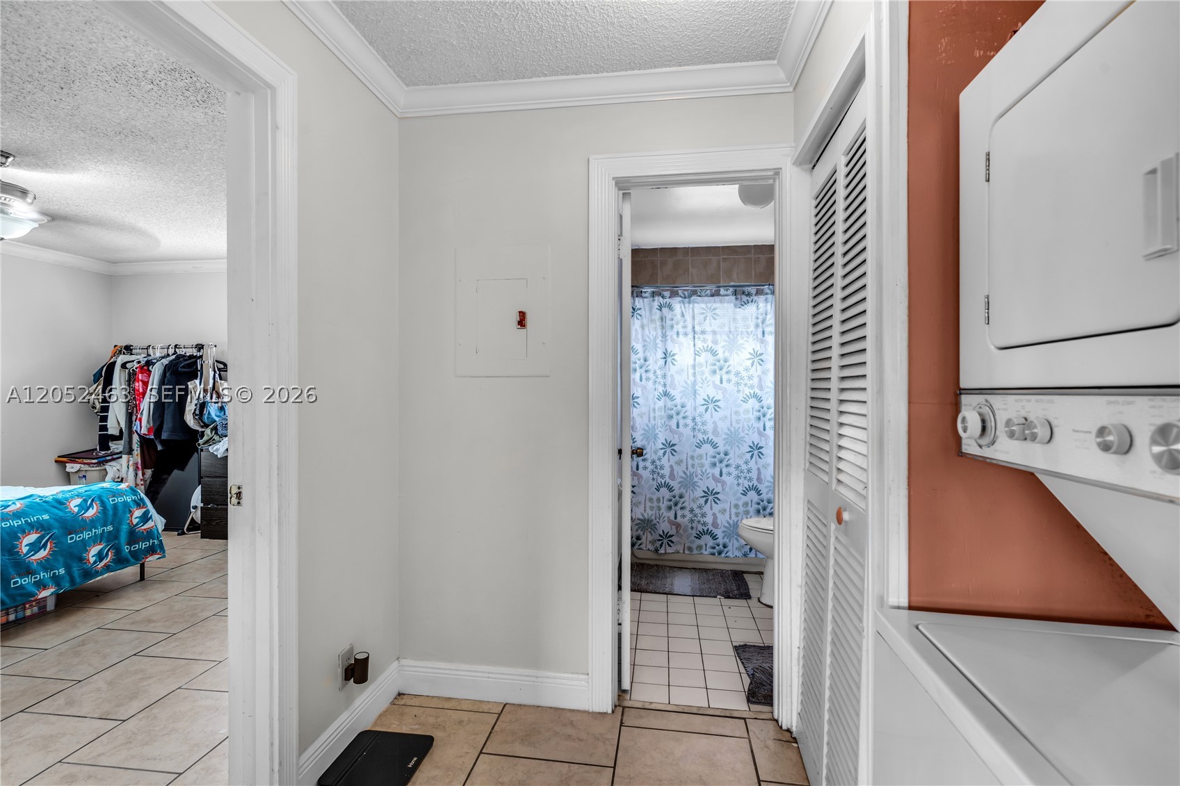 HOLLYWOOD BEACH GARDENS - Residential Income