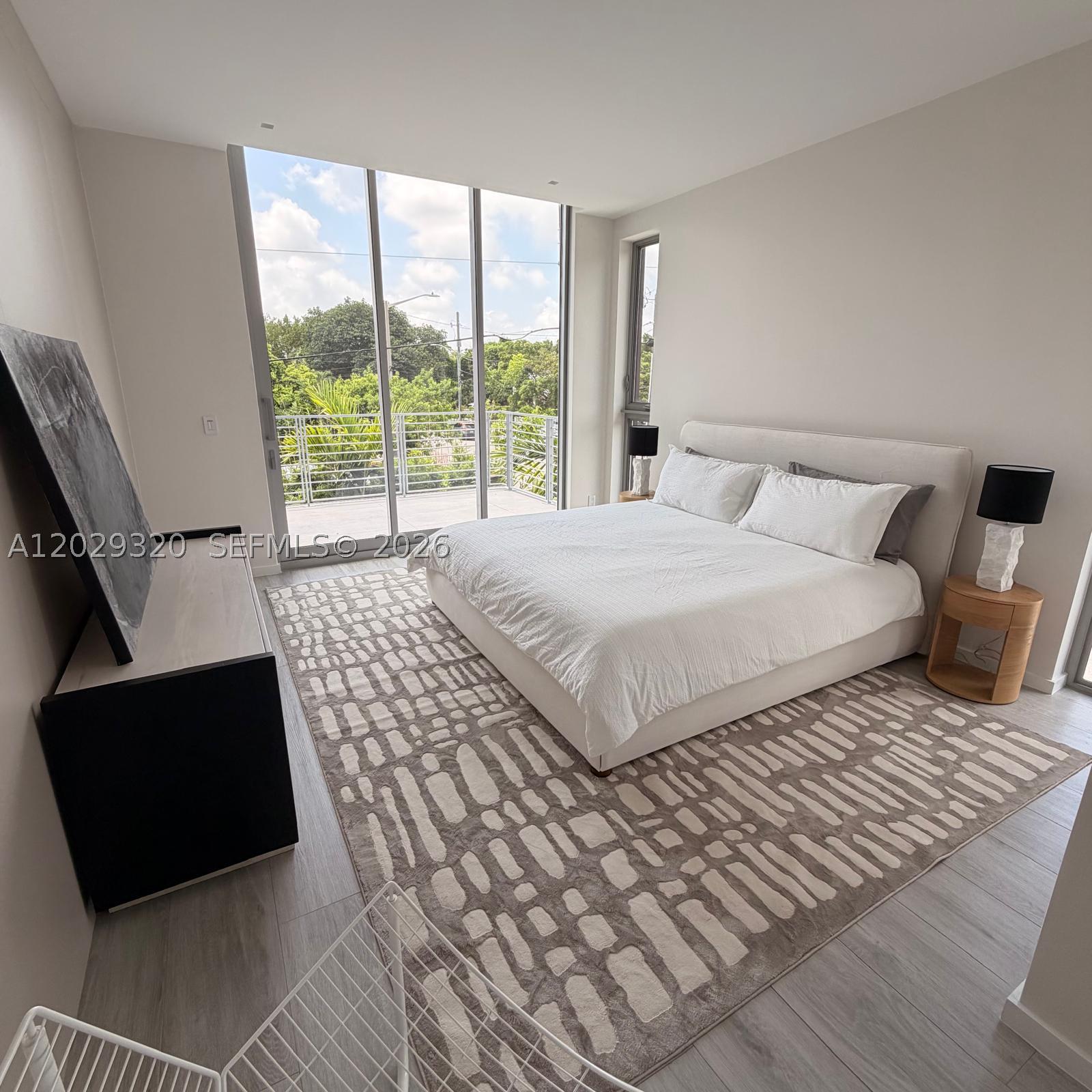 HOLLEMAN PARK - Residential