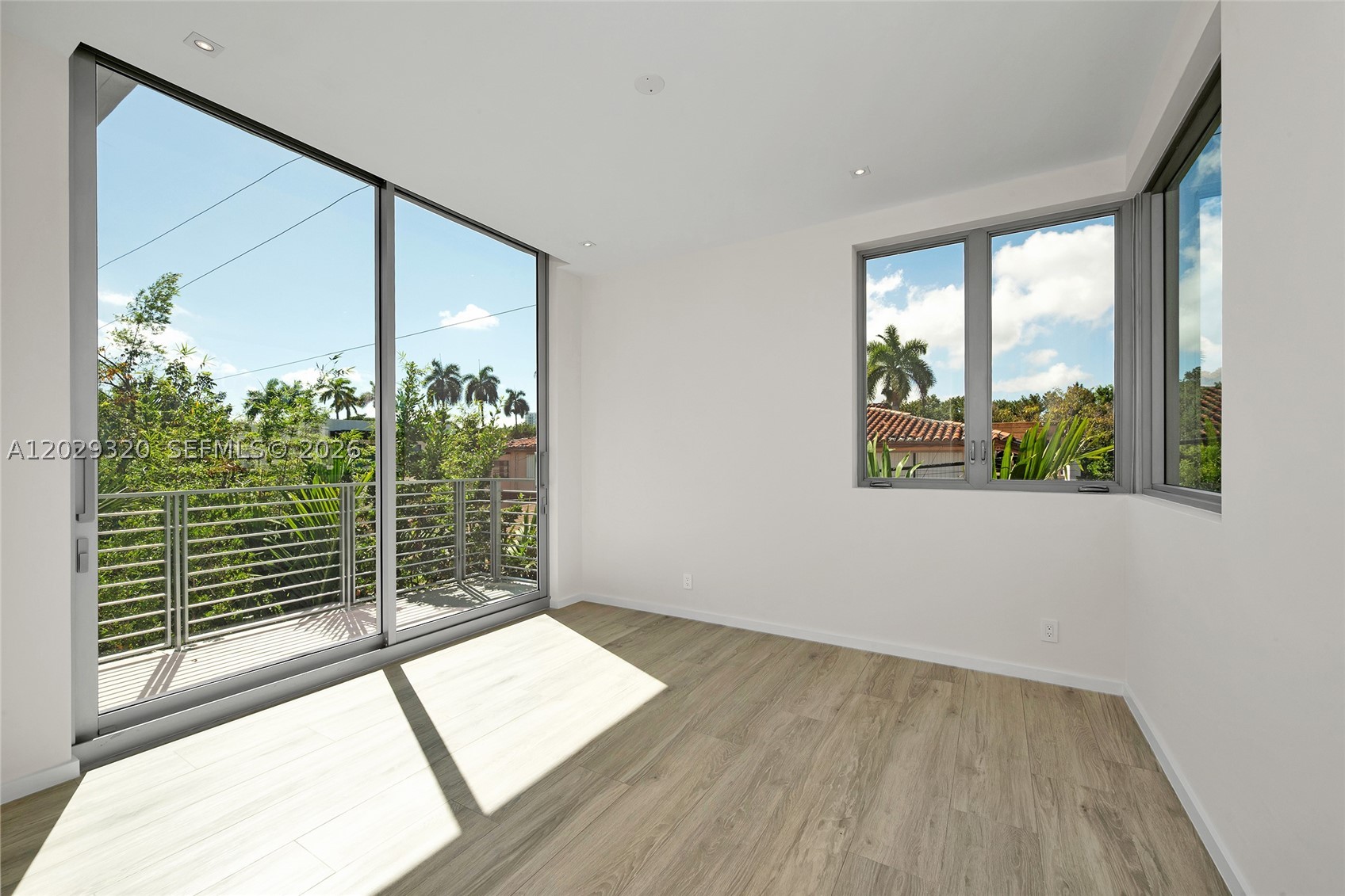 HOLLEMAN PARK - Residential