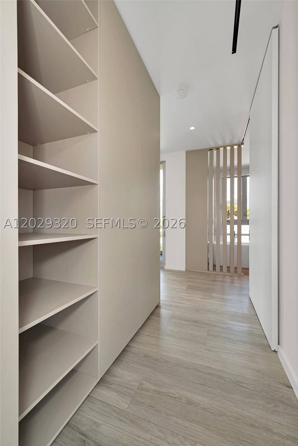 HOLLEMAN PARK - Residential