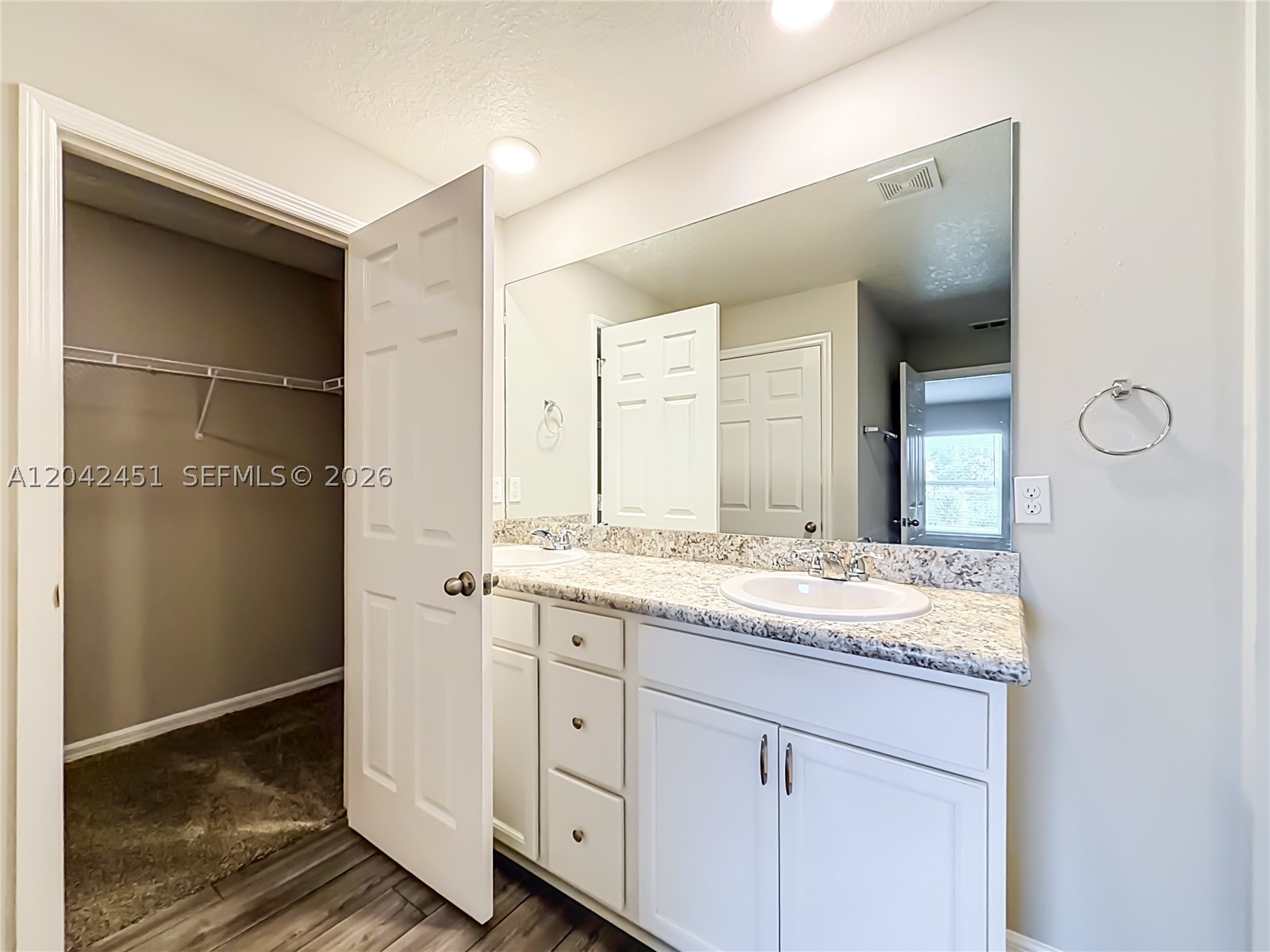 PORT ST LUCIE SECTION 33 - Residential
