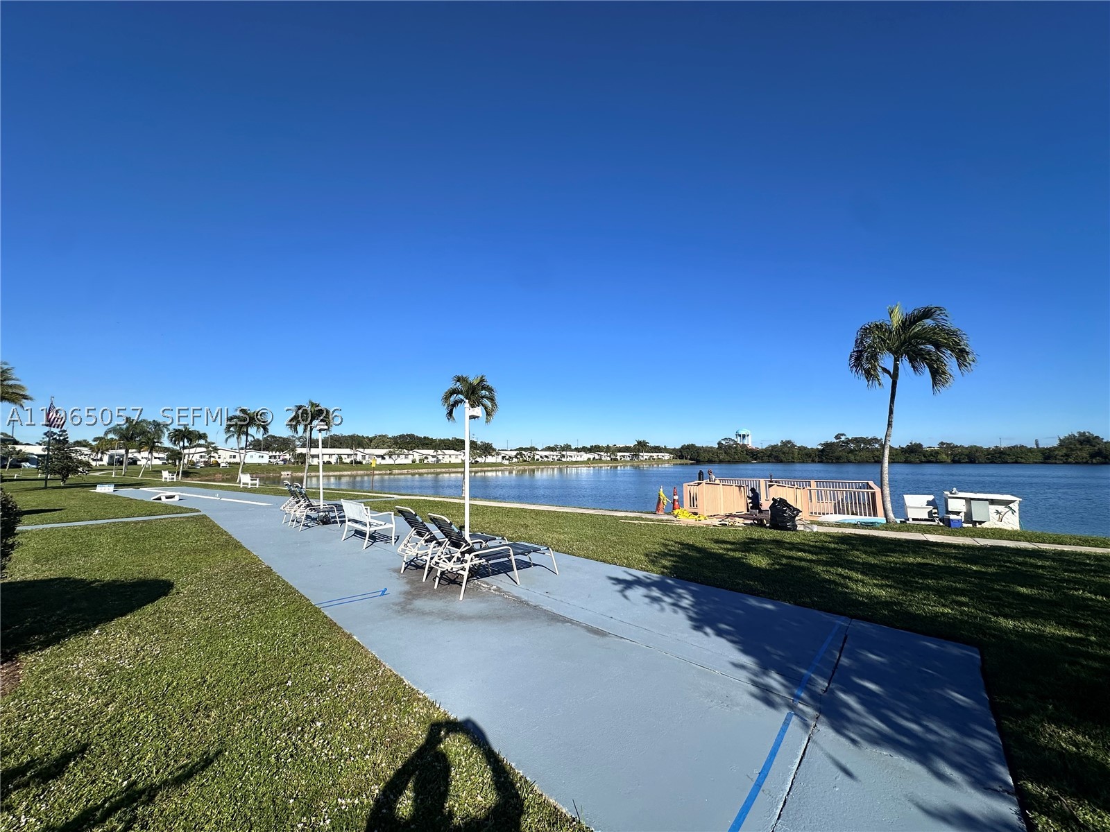 SHERIDAN LAKES CONDO APTS - Residential