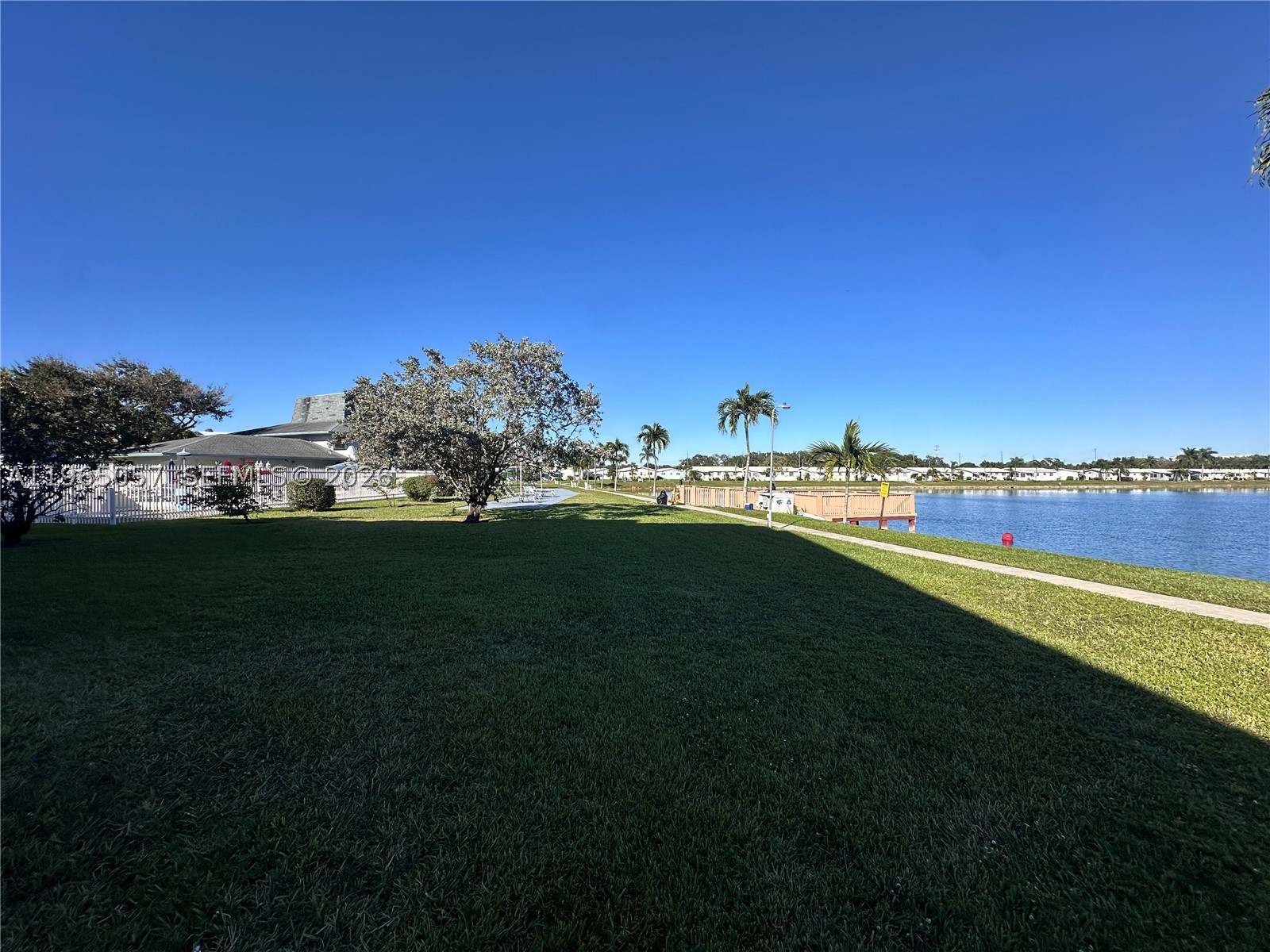 SHERIDAN LAKES CONDO APTS - Residential