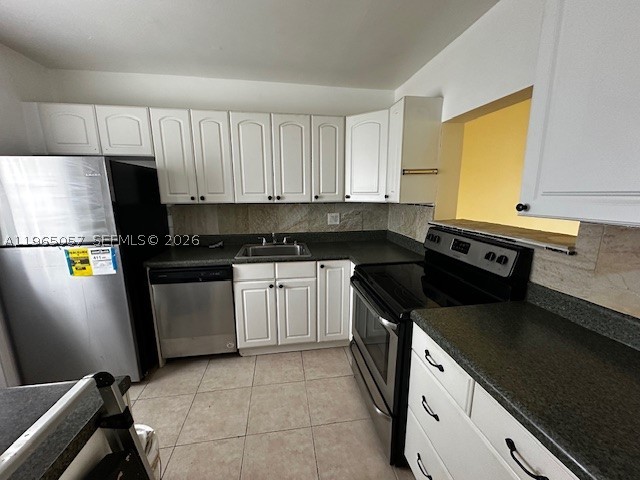 SHERIDAN LAKES CONDO APTS - Residential