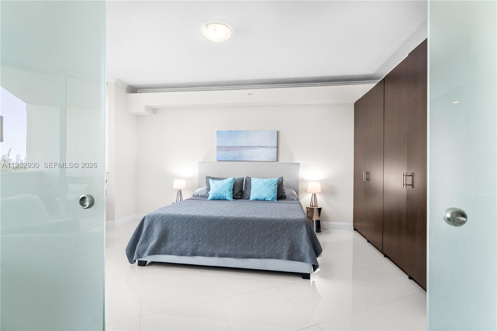 PORTOFINO TOWER CONDO - Residential Lease