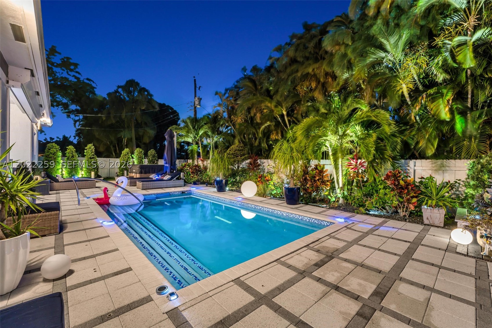 SUNSET MANORS AMEN PLAT - Residential