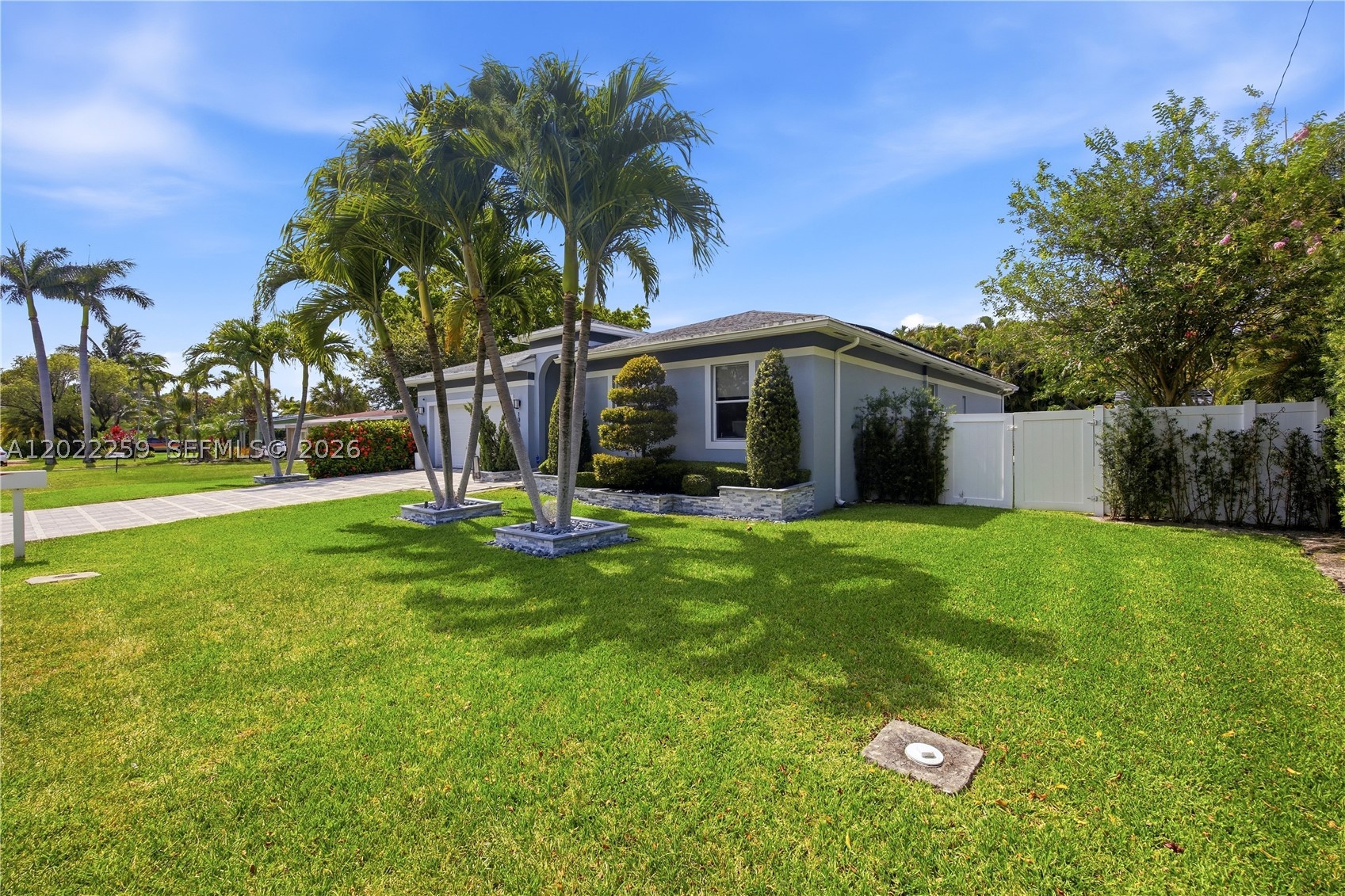 SUNSET MANORS AMEN PLAT - Residential