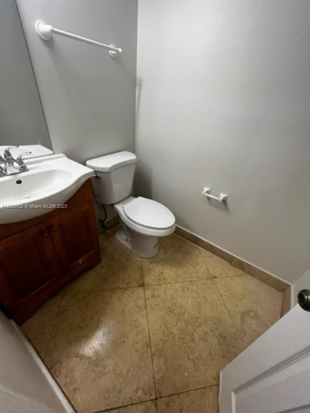 OLYMPIAN GDN CONDO - Residential Lease