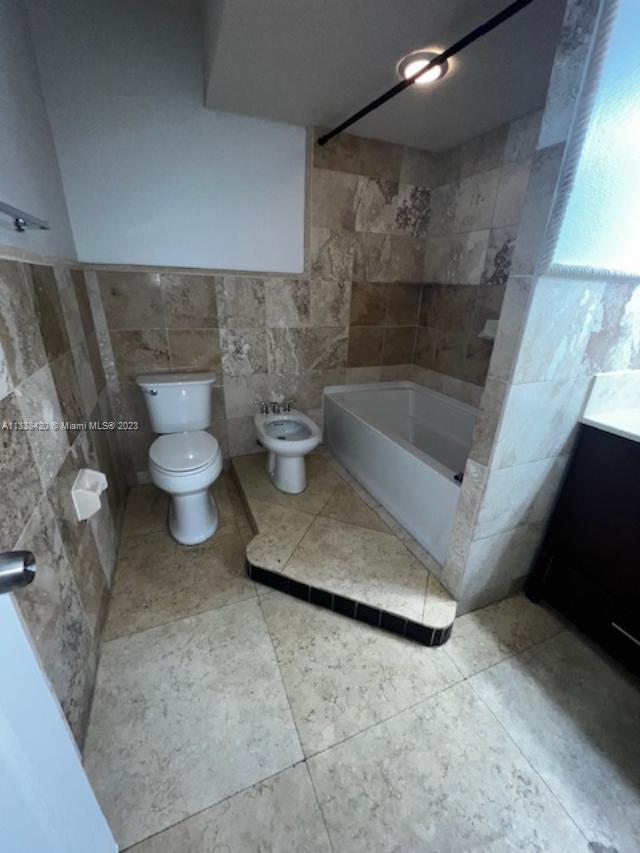 OLYMPIAN GDN CONDO - Residential Lease