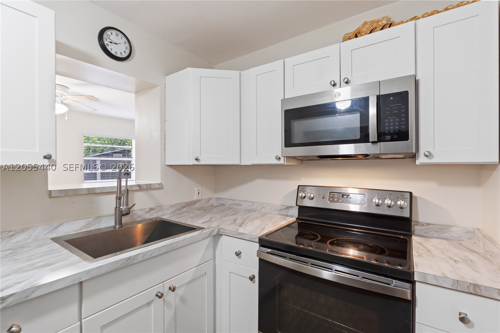 SUN LAND PARK - Residential