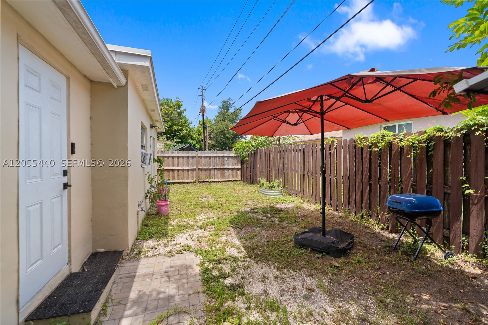 SUN LAND PARK - Residential