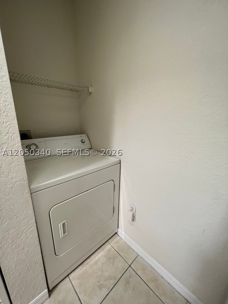 BELMONT AT NORTH LAUDERDA - Residential Lease