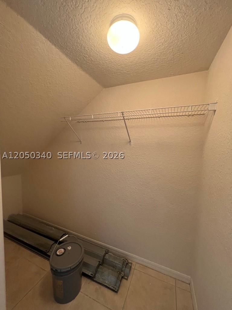 BELMONT AT NORTH LAUDERDA - Residential Lease