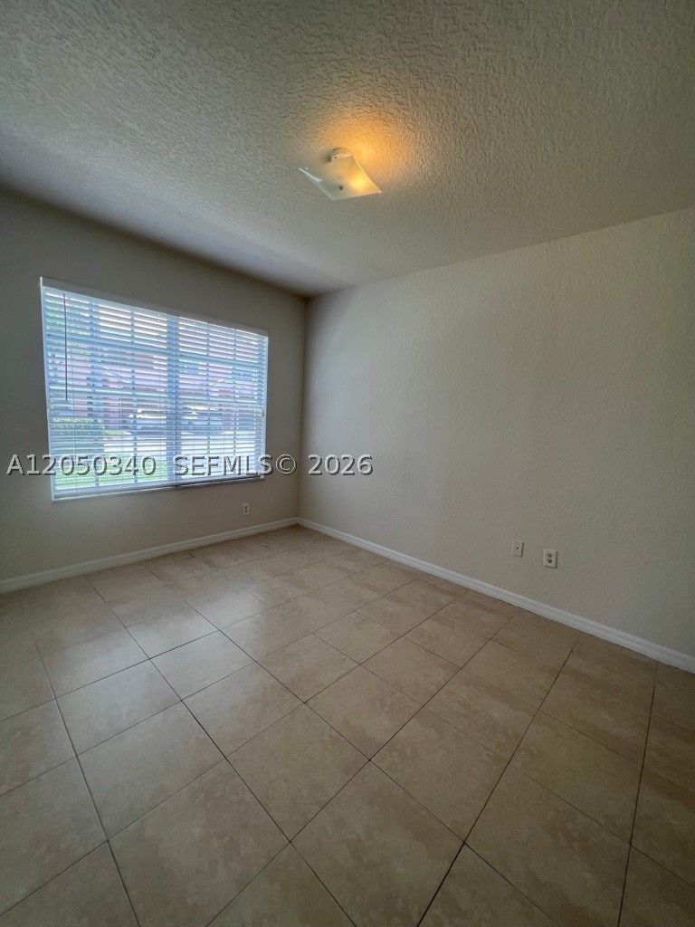 BELMONT AT NORTH LAUDERDA - Residential Lease