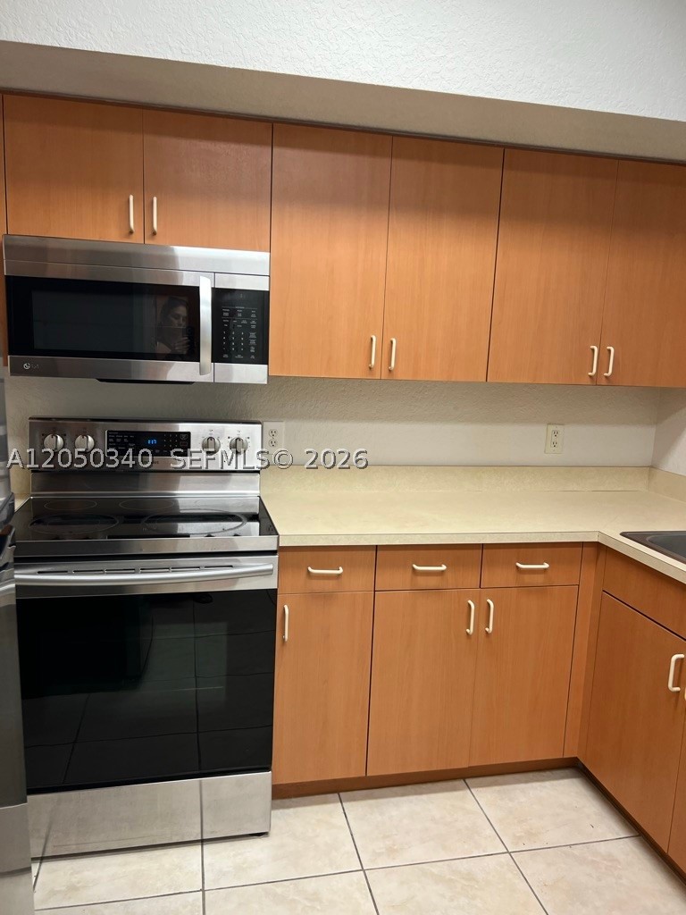 BELMONT AT NORTH LAUDERDA - Residential Lease