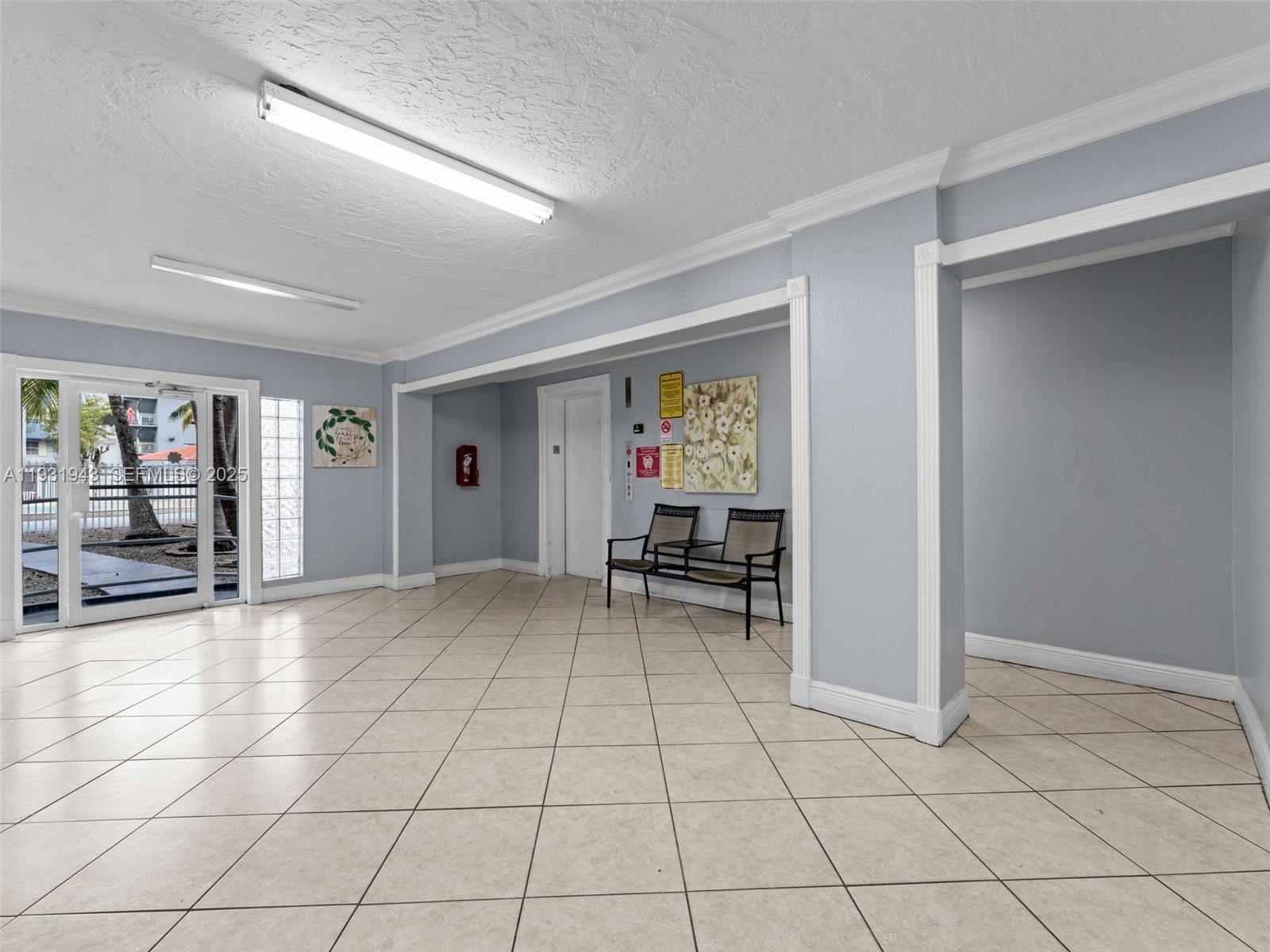EL SOL CONDO - Residential