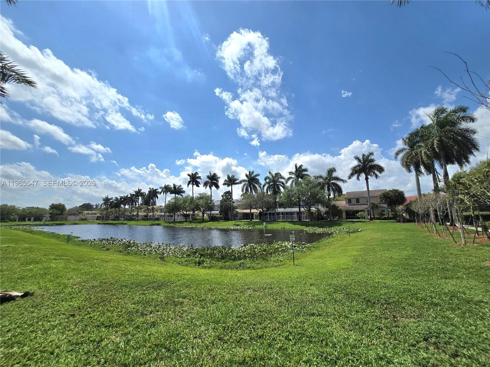 LAKESIDE VILLAGE OF DAVIE - Residential
