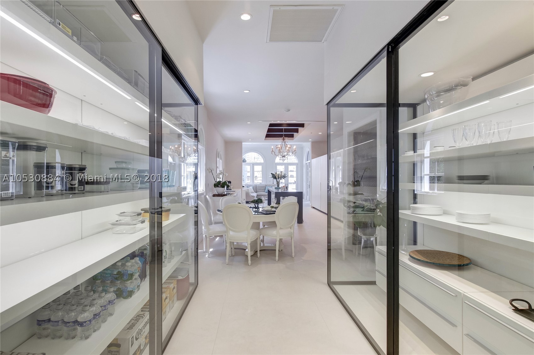 GOLDEN BEACH SEC F - Residential