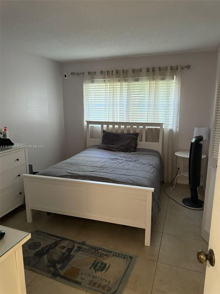MAJESTIC GARDENS CONDOMIN - Residential