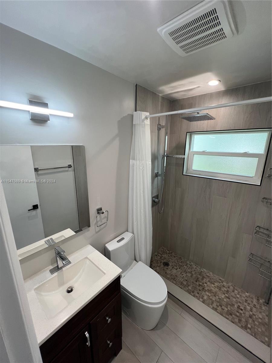 PALM AVE HIGHLANDS - Residential Lease