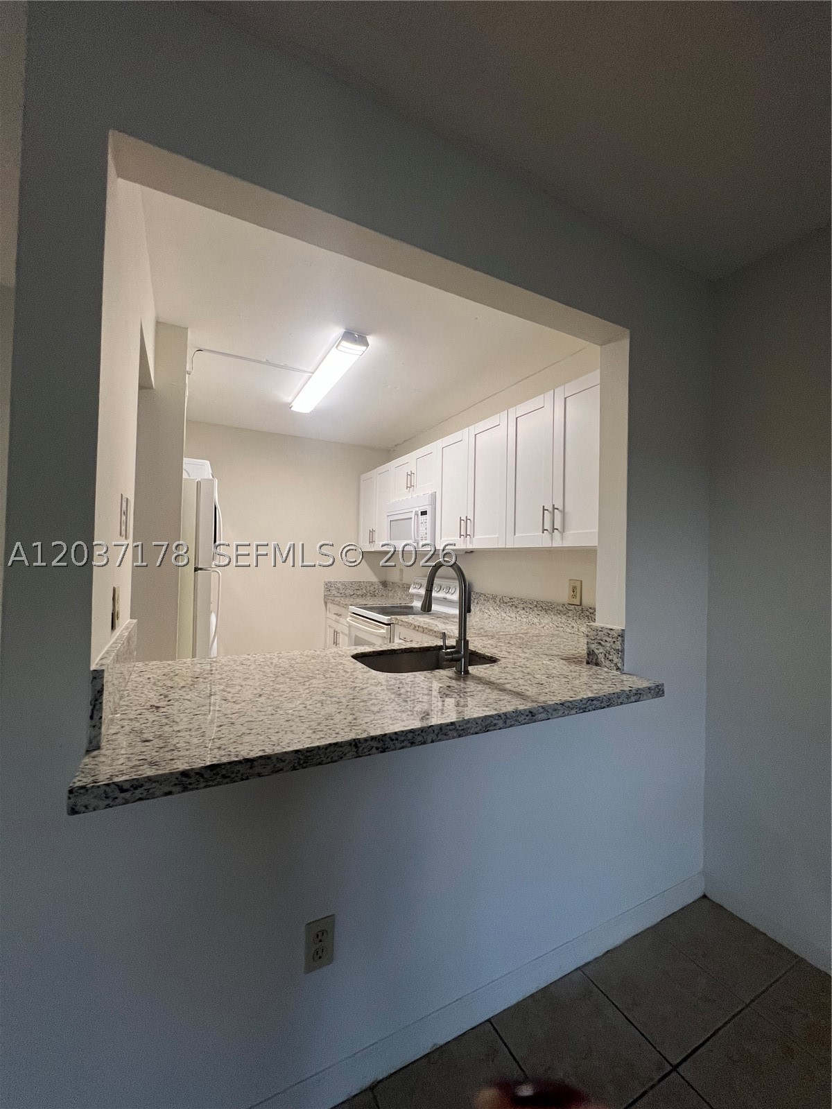 HERON AT THE HAMMOCKS CON - Residential Lease