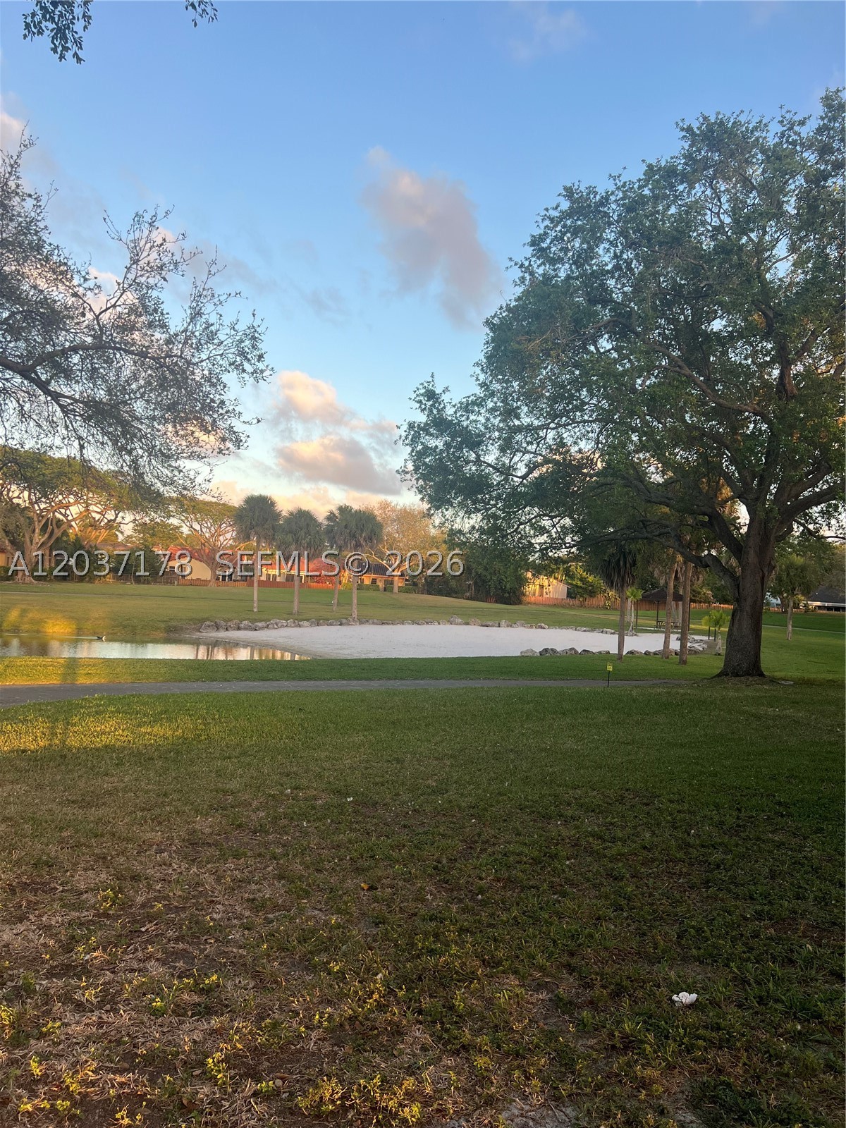 HERON AT THE HAMMOCKS CON - Residential Lease