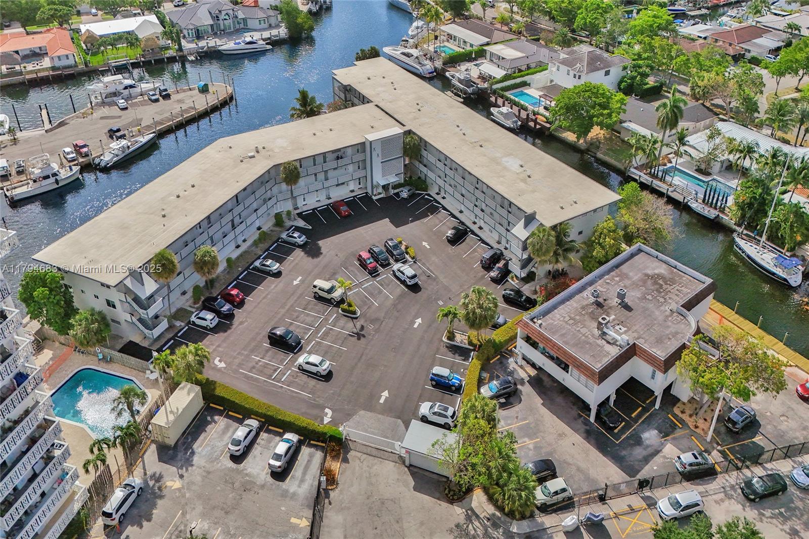 KEYSTONE ARMS CONDO - Residential